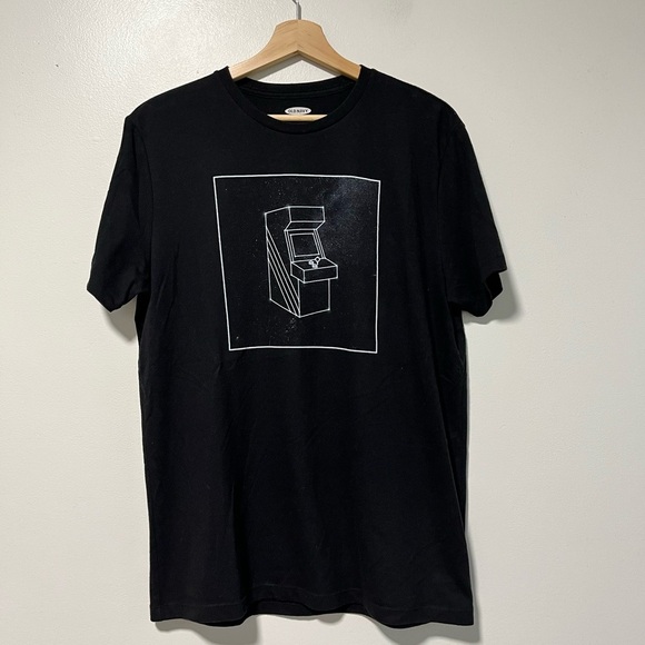 Old Navy Men’s Arcade Graphic T-Shirt M – Black Soft-Wash Cotton Blend - Picture 1 of 9